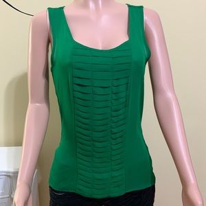 😍Women's RoundNeck pleated center Sleeveless Top😍